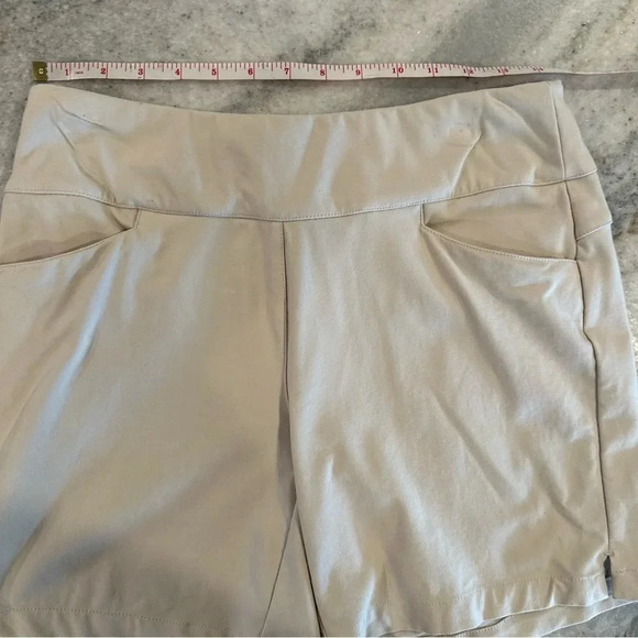 Lady Hagen Khaki Golf Athletic Shorts With Pockets Size M - Picture 5 of 10